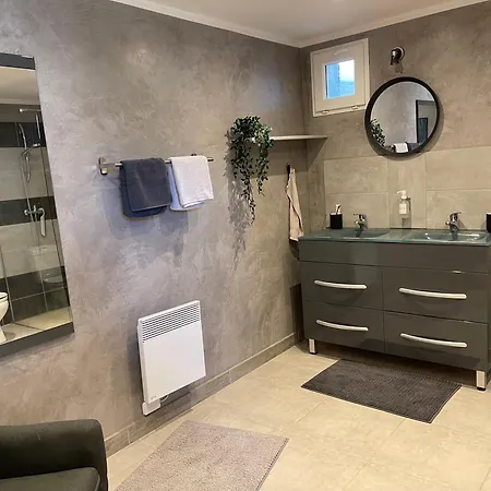 Les Couleurs De Provence Apartment *